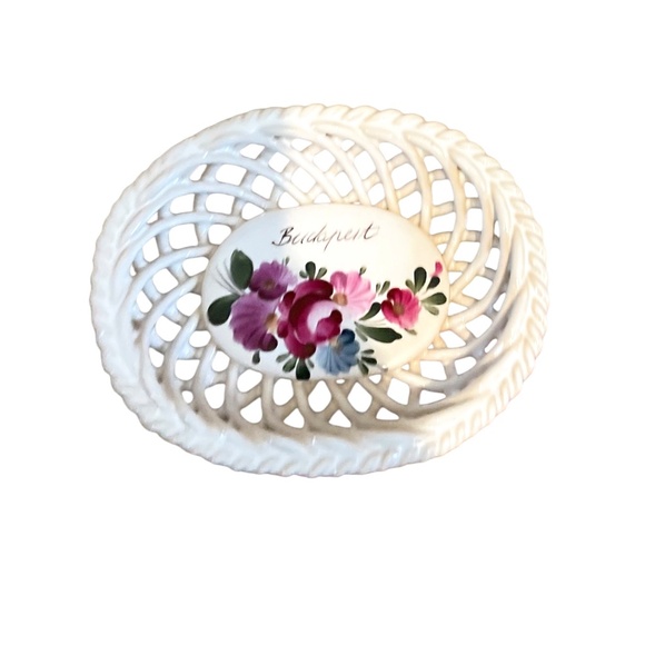 Vintage Hand painted Herend Hungary Small Rope Weave Porcelain Basket W/ Roses,